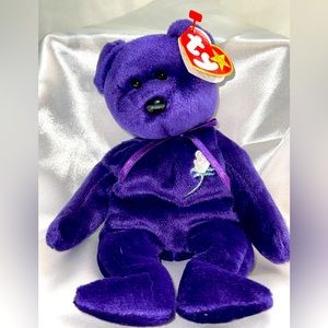 COPY - Rare, Retired Princess beanie baby by Ty.  Princess Dy, 1997 collector's…